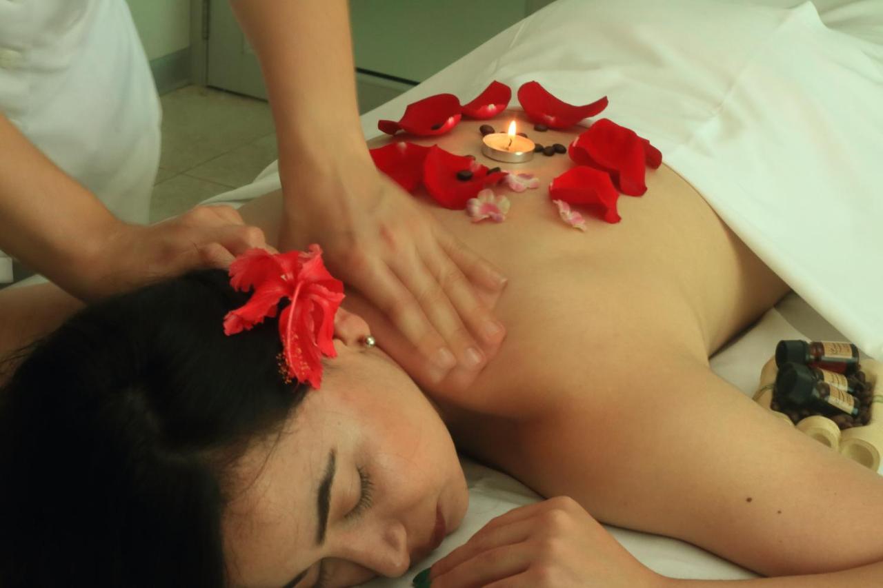 Hotel El Marques Atacames Ngoại thất bức ảnh