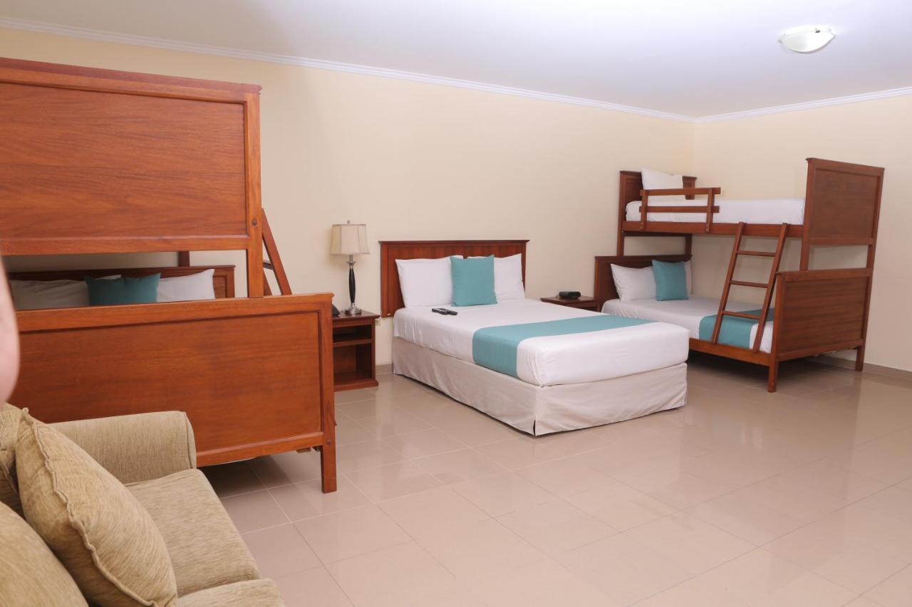Hotel El Marques Atacames Ngoại thất bức ảnh